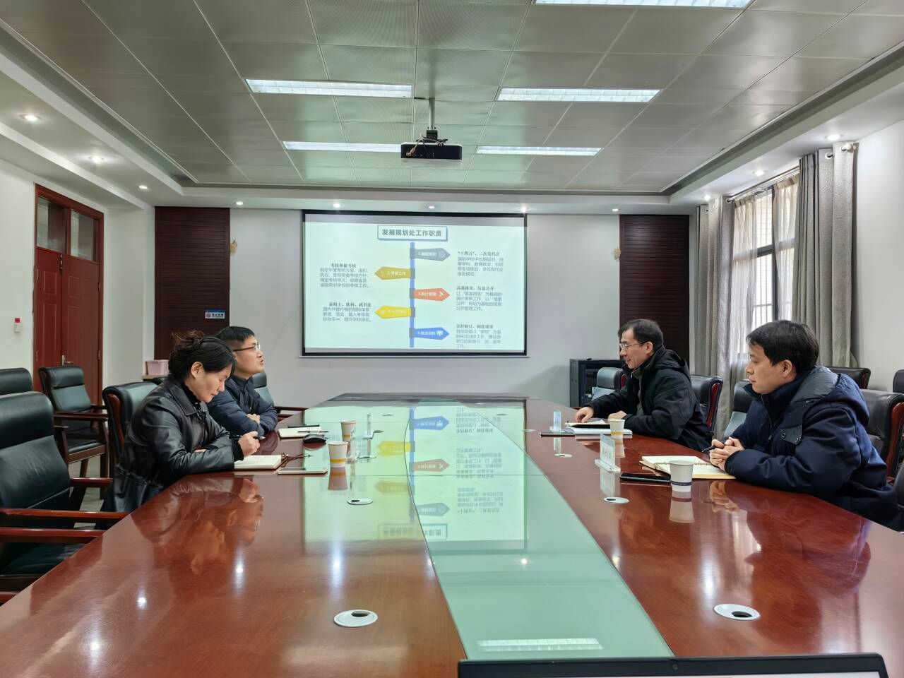 伟德源自英国始于1946